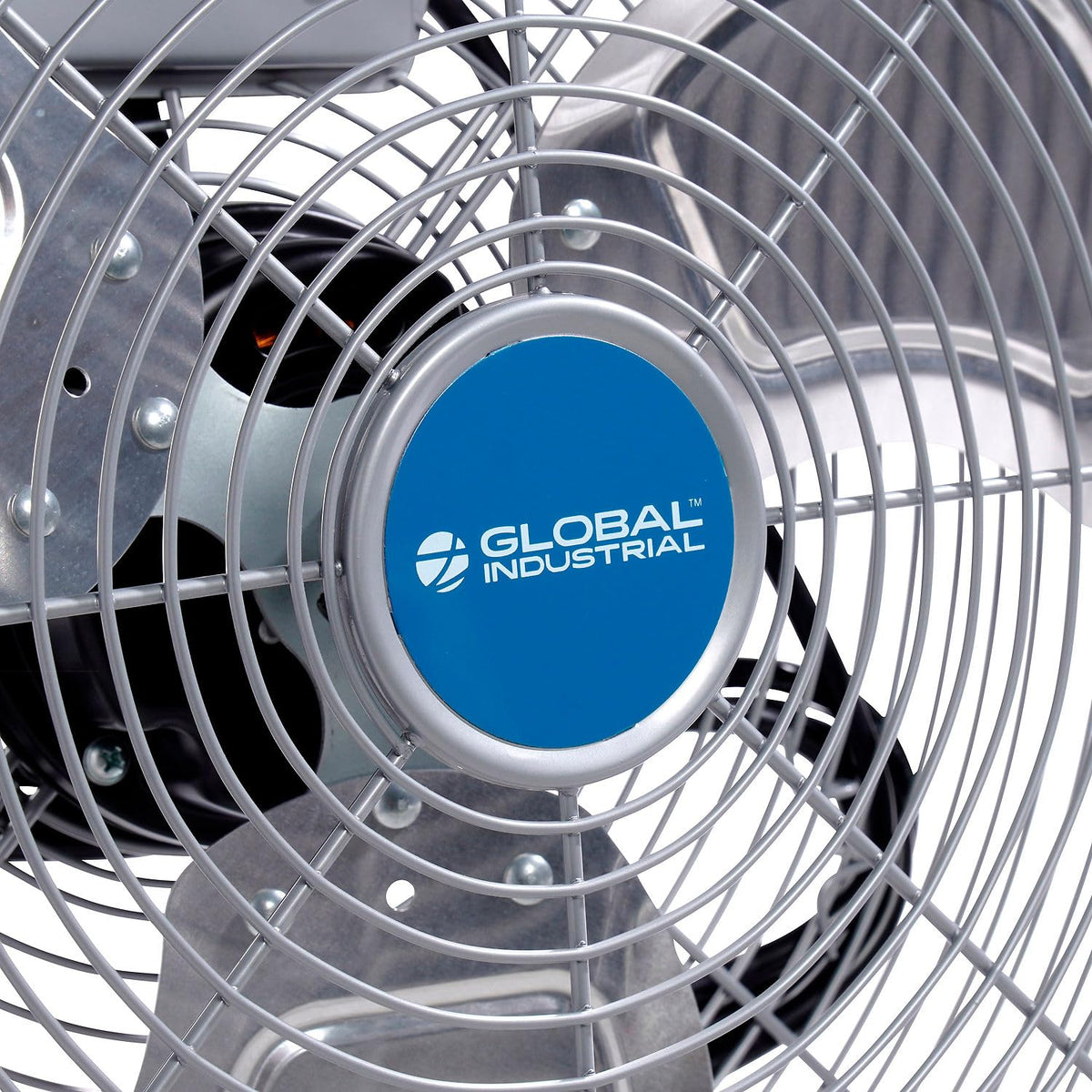 18" Industrial Floor Fan with Pivoting Head I968722