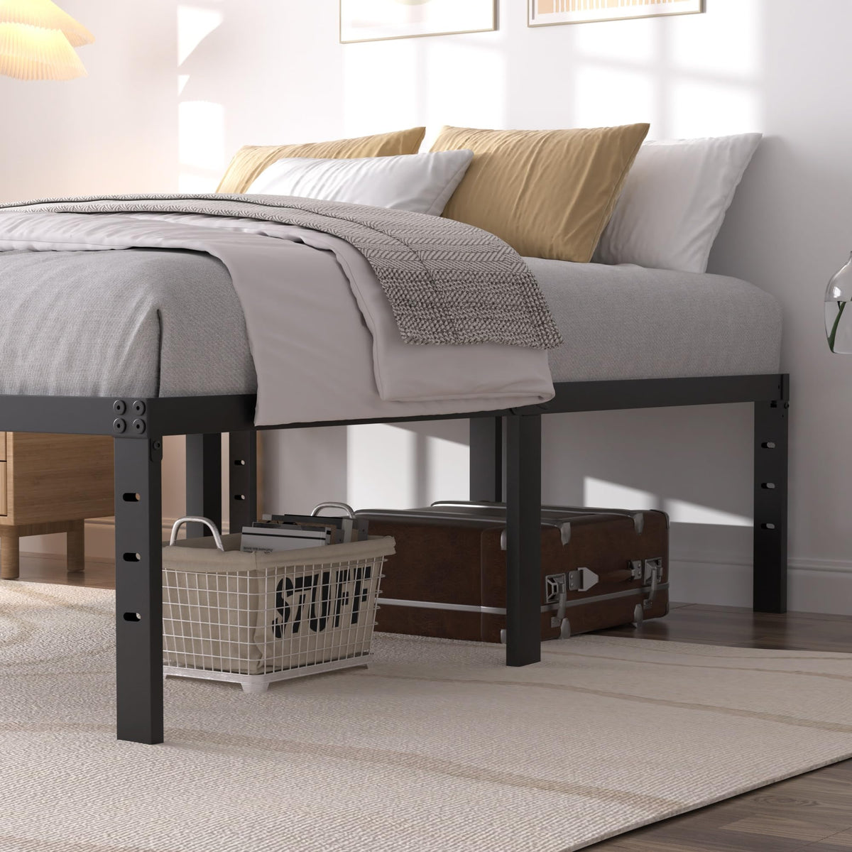 Queen Size 18 Inch Metal Platform Bed Frame F167